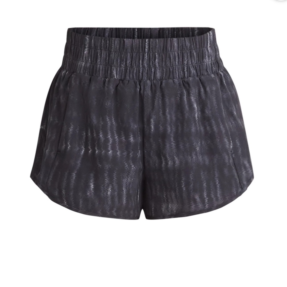 Women's athletic shorts-Small - Picture 2 of 4